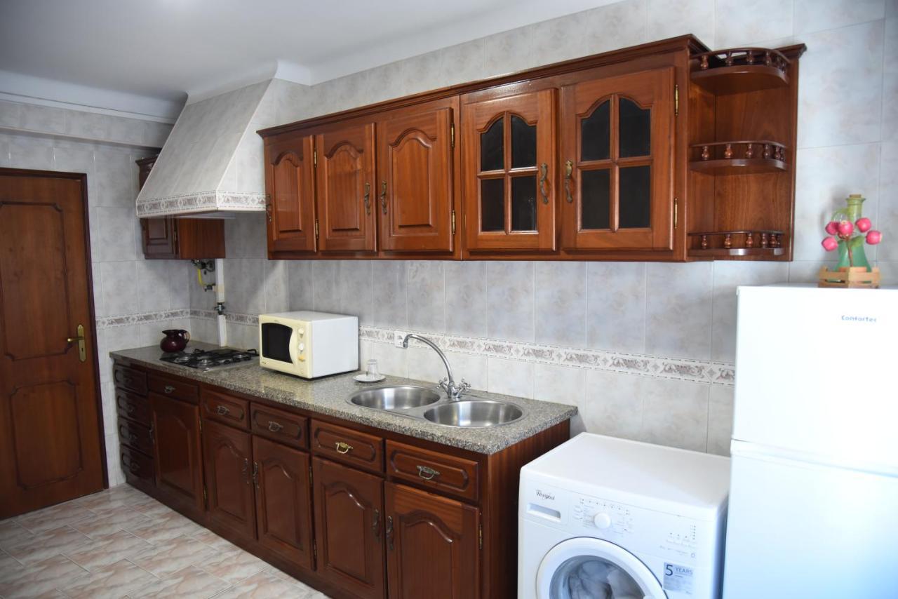 Flor Da Primavera - Residencial E Apartamentos Azambuja Εξωτερικό φωτογραφία