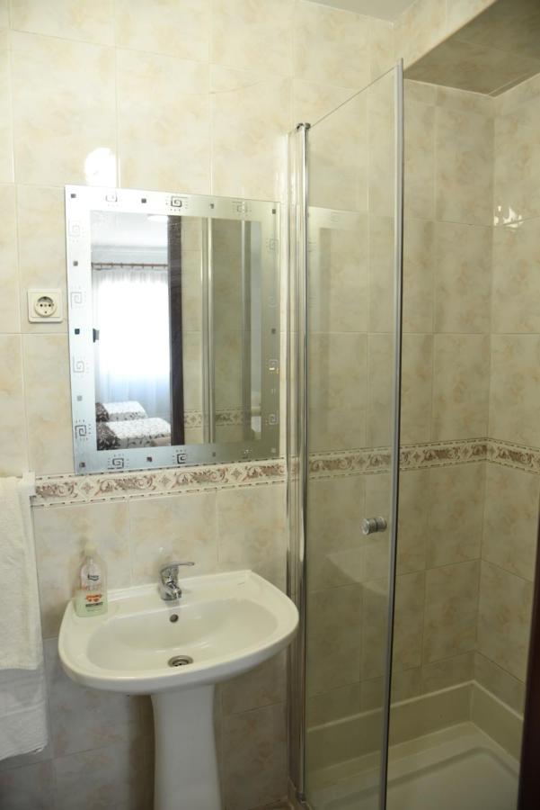 Flor Da Primavera - Residencial E Apartamentos Azambuja Εξωτερικό φωτογραφία